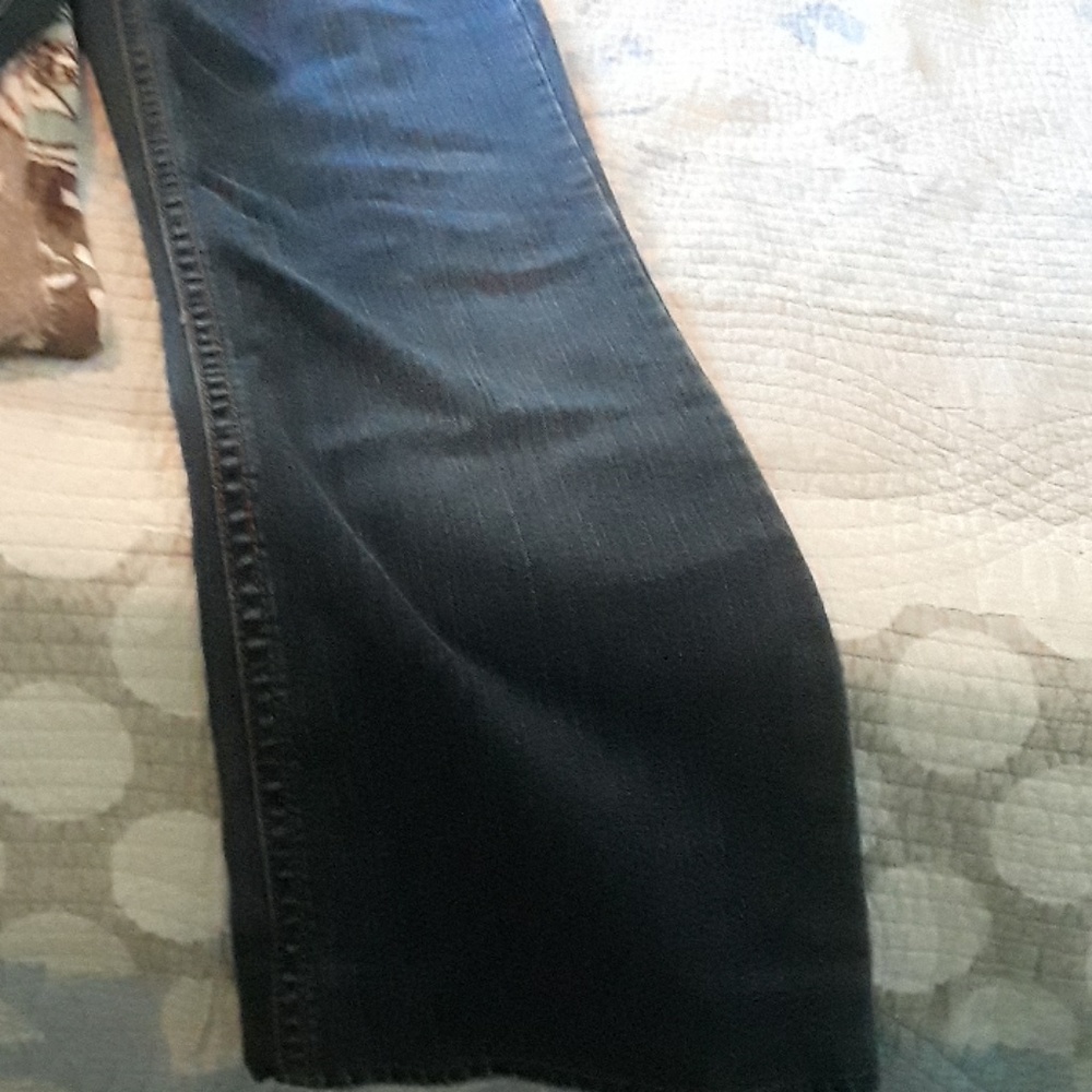 Jeans - Picture 2 of 3